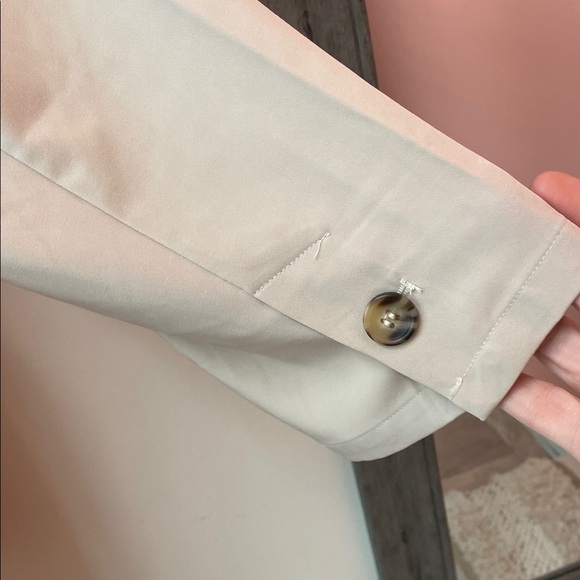 DAVI & DANI Two-Tone Beige and Yellow Blazer - Picture 5 of 10